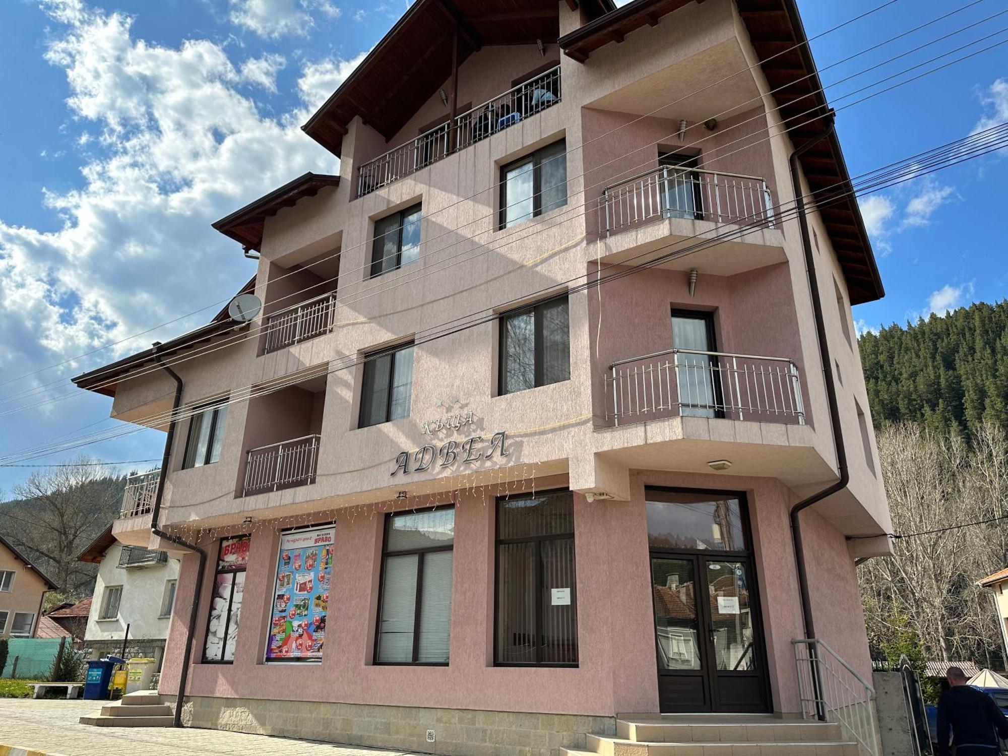 Advel Guest Hous Hotel Madzhare Exterior photo